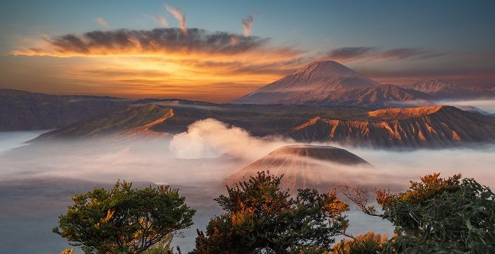 梦见火山爆发，火山爆发励志文案？图2