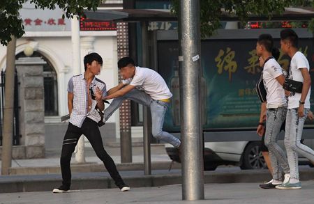 梦见跟人打架是什么意思周公解梦