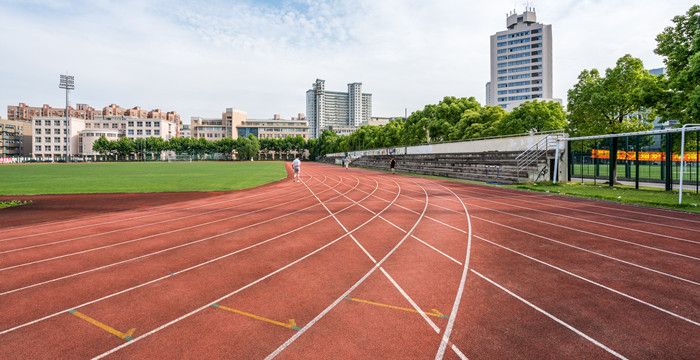 梦见自己上学预示着什么，梦见自己上学迟到了是什么意思图2