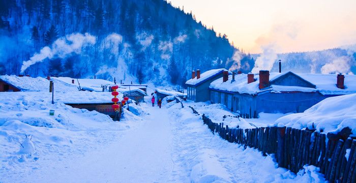 梦见在大雪里飞，梦见窗外大雪纷飞是什么征兆图1