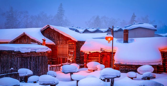 梦见在大雪里飞，梦见窗外大雪纷飞是什么征兆图2