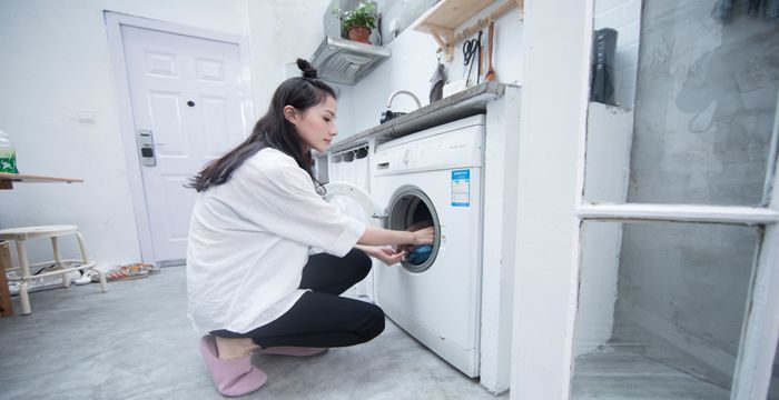 梦见自己洗衣服是什么预兆，女人梦见给老公洗衣服的预兆图2